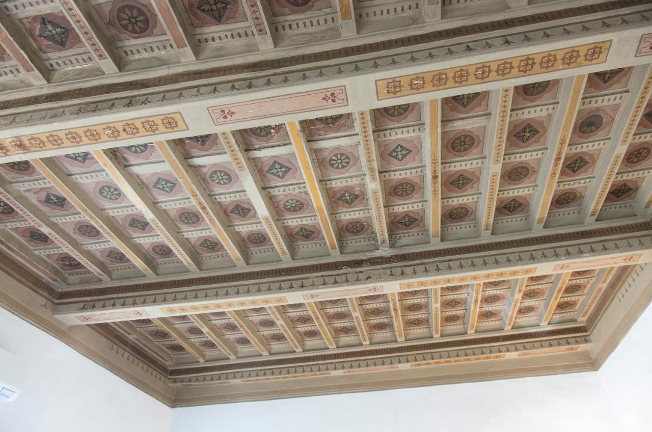 Traviata Appartamento Storico - Palazzo Tolomei Floransa Dış mekan fotoğraf